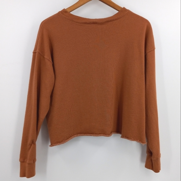 *SOLD* LOVE VINTAGE It's Better In The Desert Raw Rolled Hem Cropped Sweatshirt - Picture 7 of 10